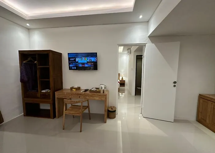 Hotel D'kamala By Prasi 3*