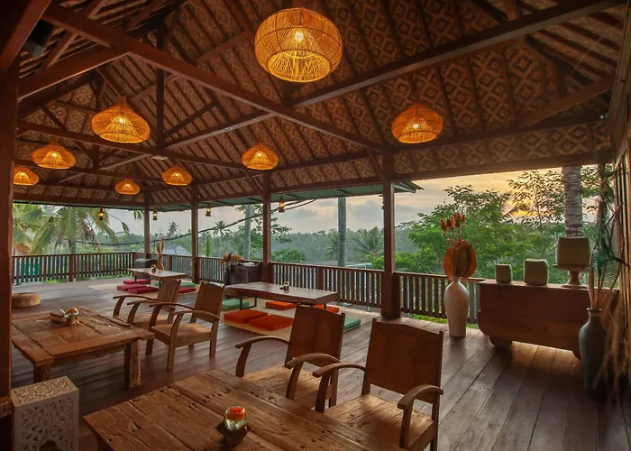 Hotel D'kamala By Prasi 3*