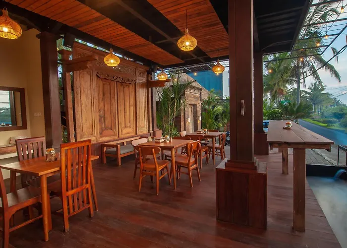 D'kamala By Prasi Hotel 3*